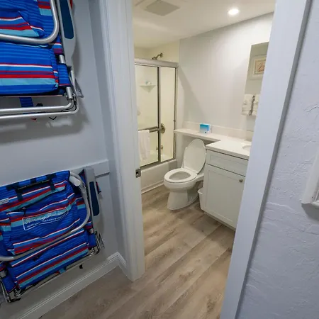 Shell Island Beach Club Sanibel Room photo